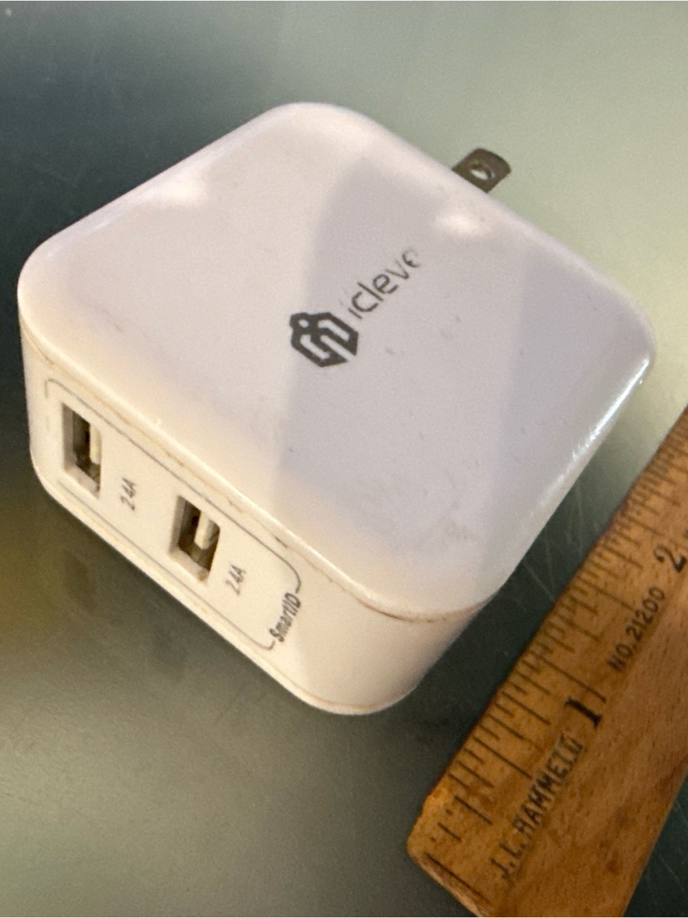 iClever Wireless Charger & Boostcube Series Dual USB Wall IC-WB22W IC-WL07B 24W